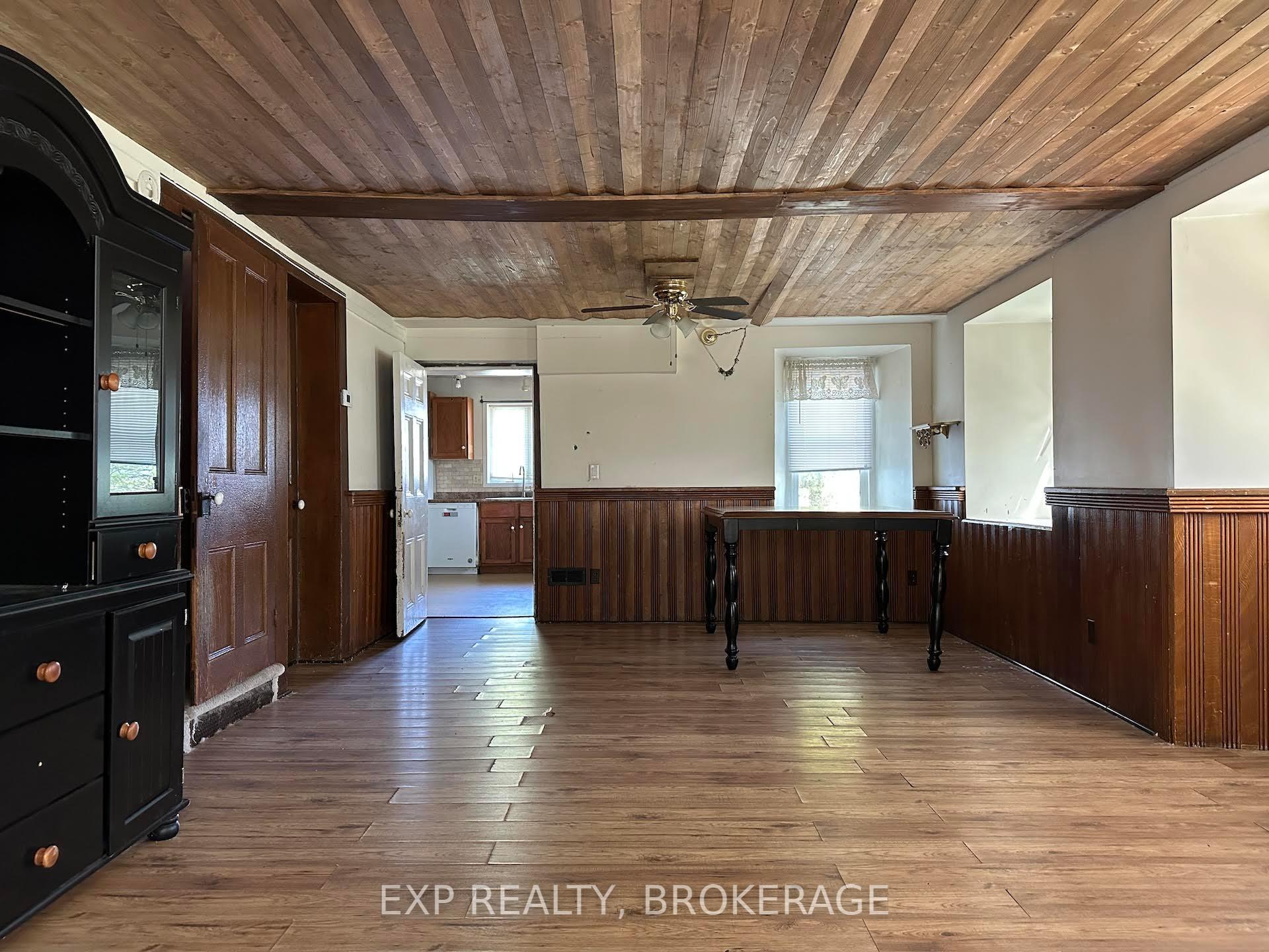 Photo 20 of 912 Purdy Mills Road, Kingston, West of Sir John A. Blvd — HOMEH