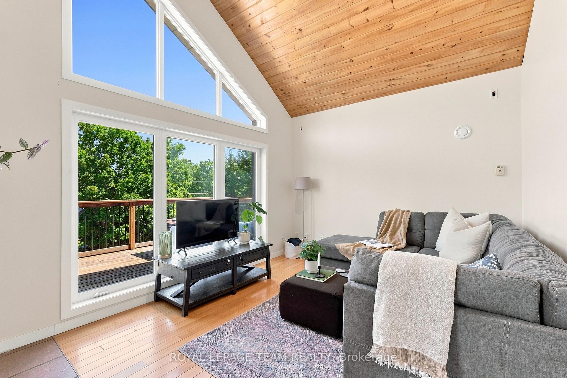 Photo 10 of 4467 Tranquility Lane, Ottawa, Constance Bay — HOMEH