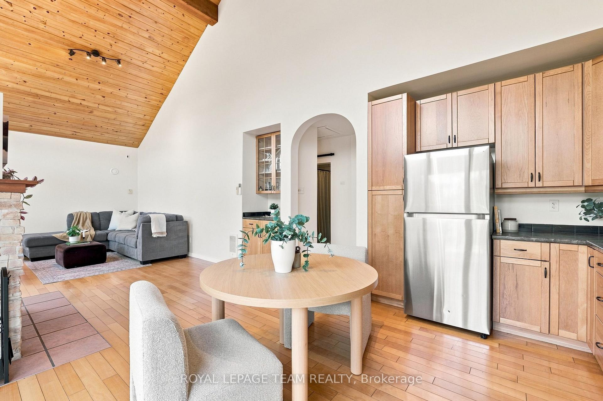 Photo 13 of 4467 Tranquility Lane, Ottawa, Constance Bay — HOMEH