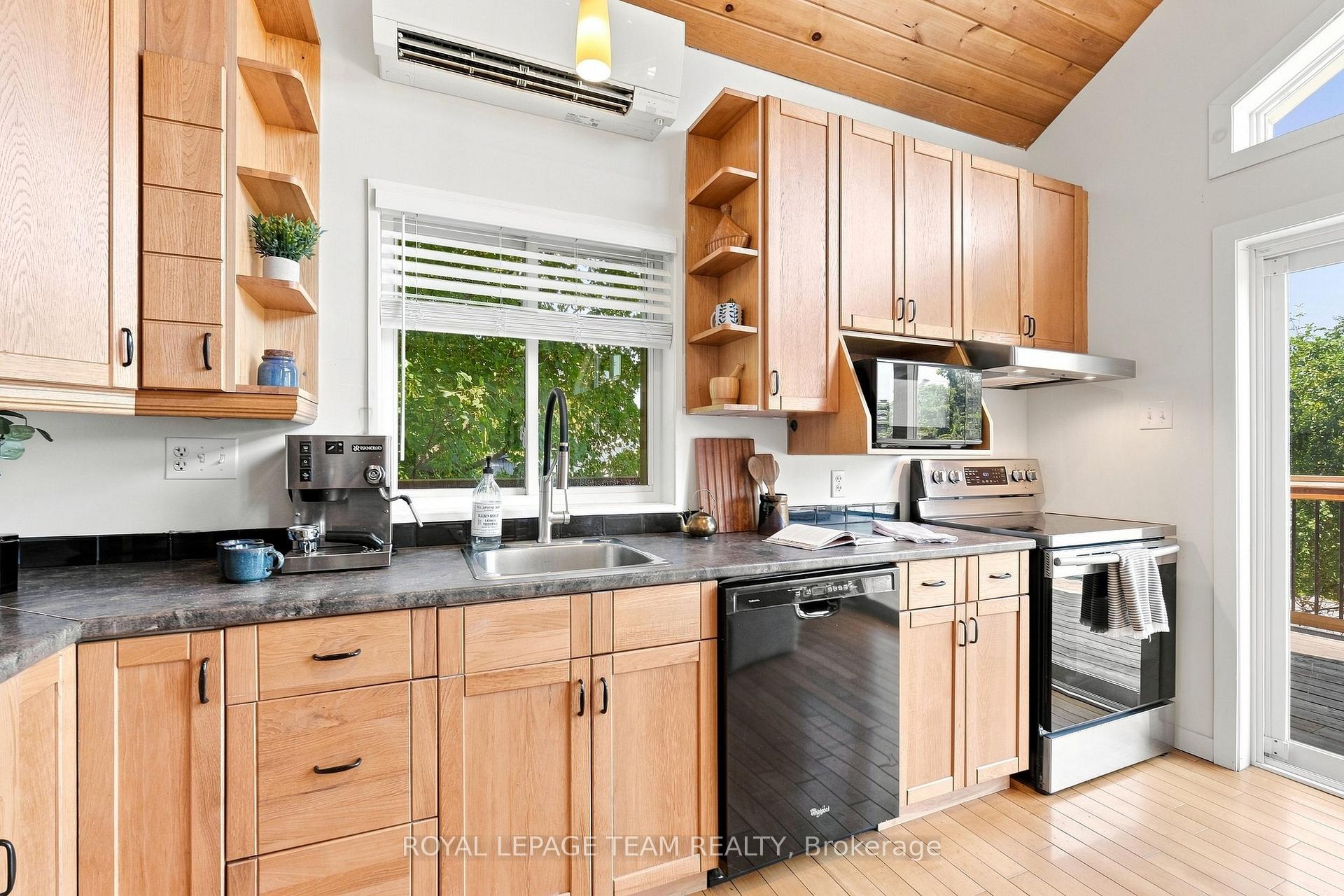 Photo 16 of 4467 Tranquility Lane, Ottawa, Constance Bay — HOMEH