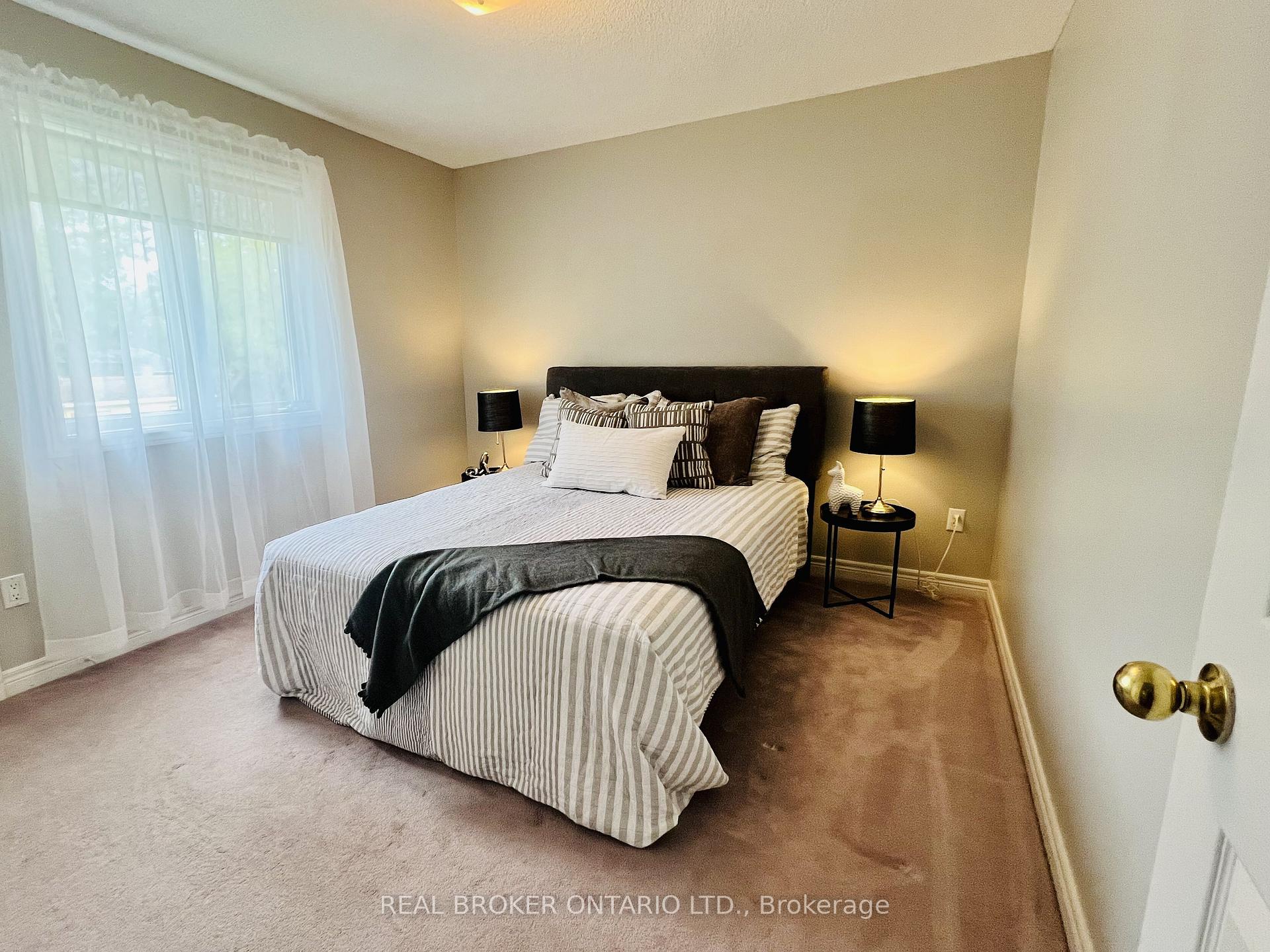 Photo 11 of 2342 Somers Boulevard, Innisfil, Alcona — HOMEH