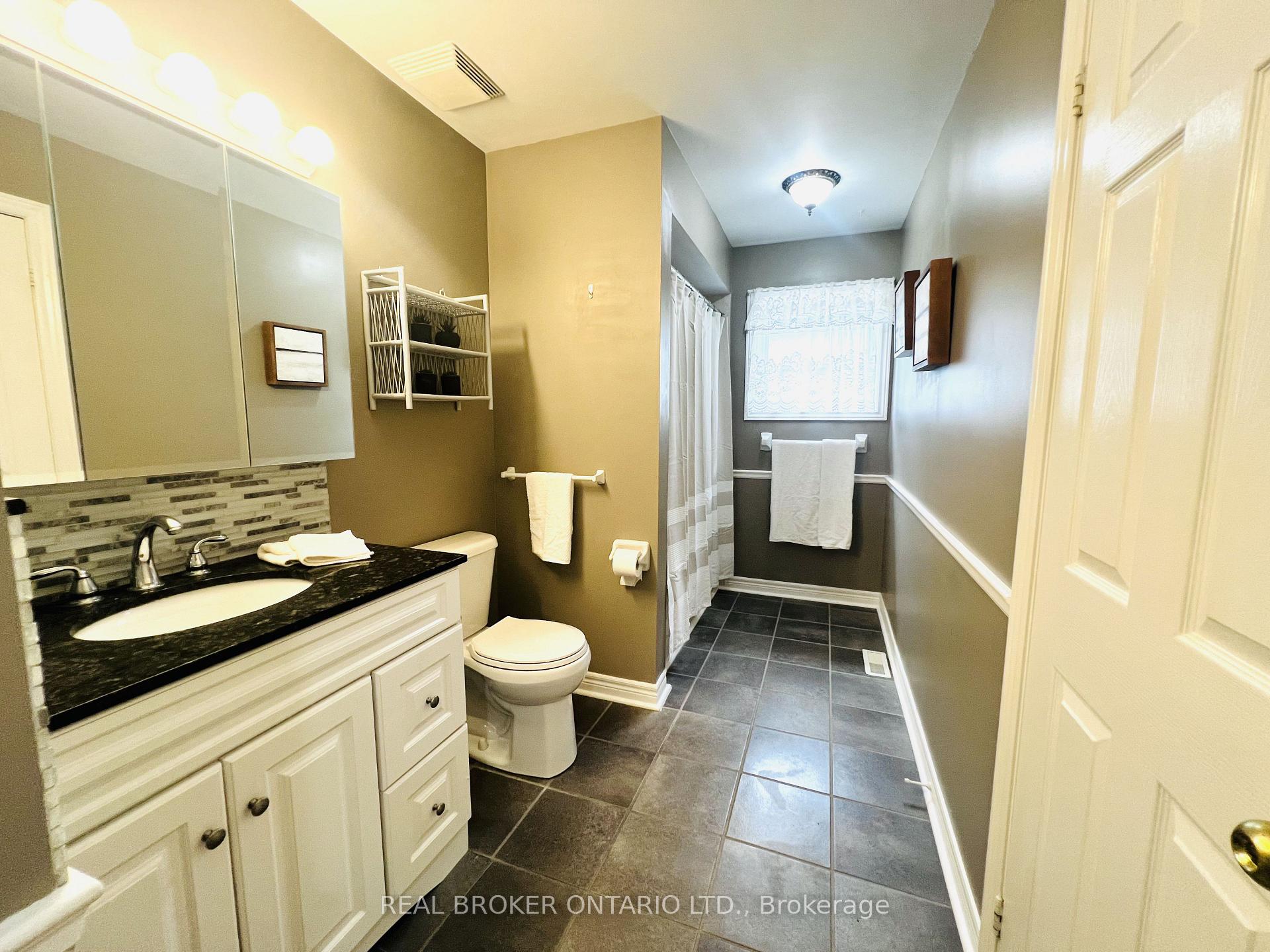 Photo 14 of 2342 Somers Boulevard, Innisfil, Alcona — HOMEH