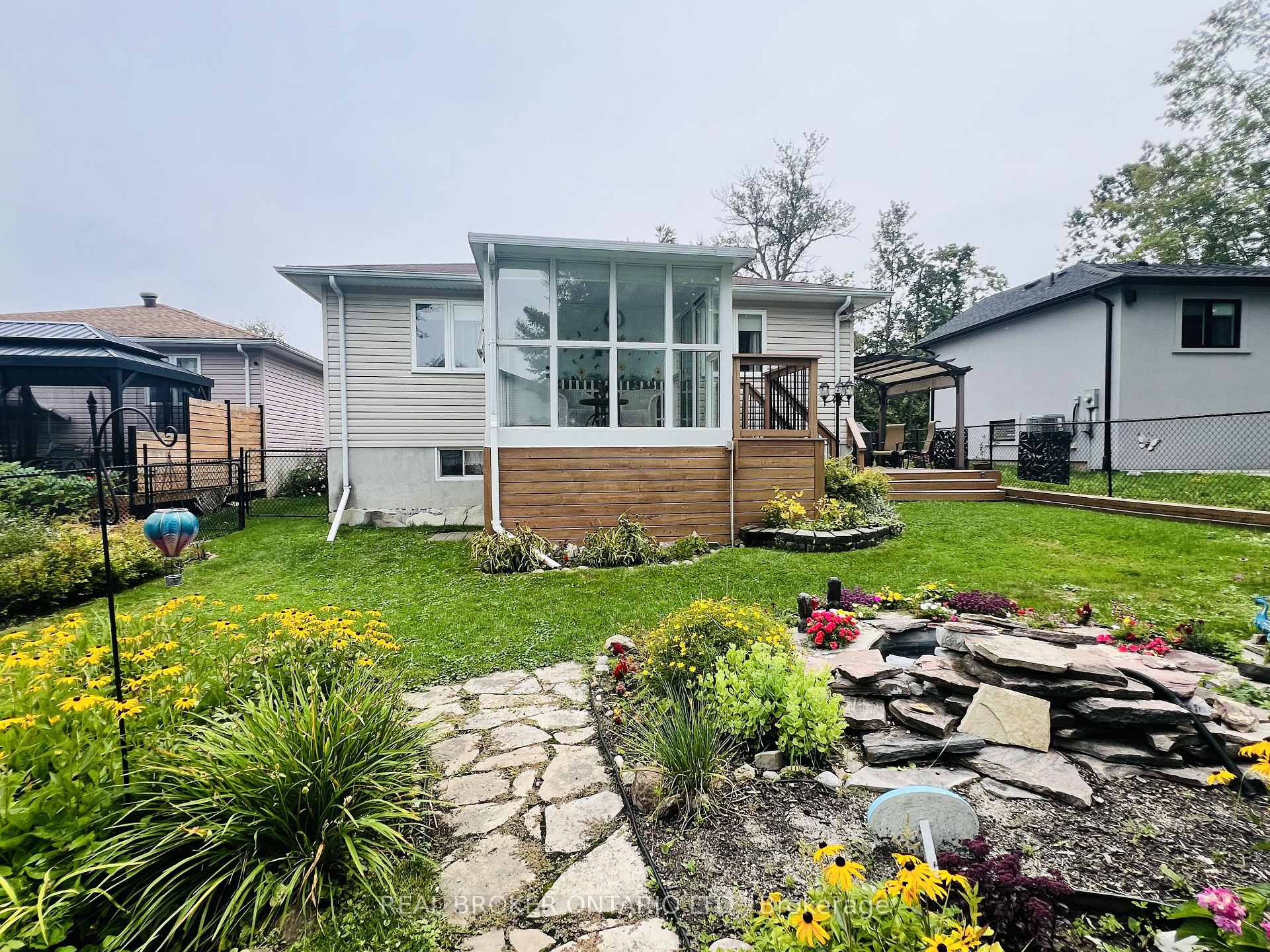 Photo 28 of 2342 Somers Boulevard, Innisfil, Alcona — HOMEH