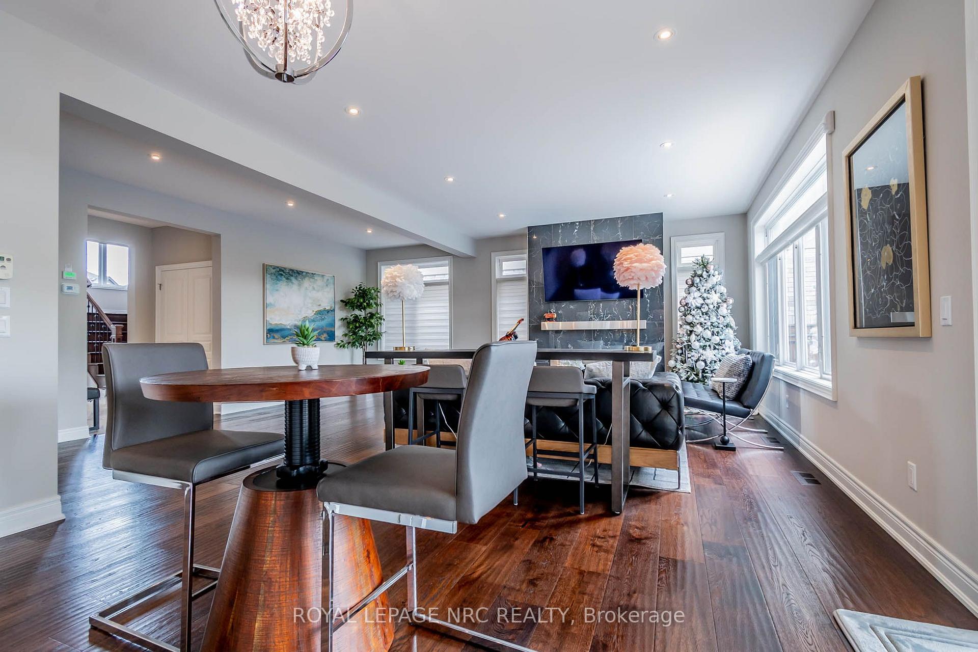 Photo 11 of 8 Tuscany Court, St. Catharines, Grapeview — HOMEH
