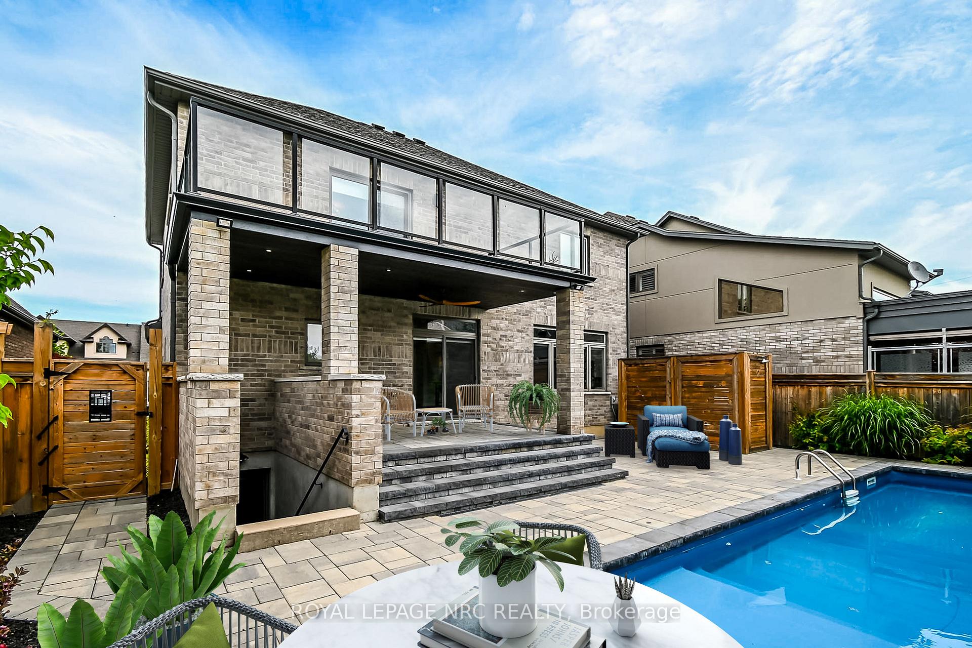 Photo 41 of 8 Tuscany Court, St. Catharines, Grapeview — HOMEH