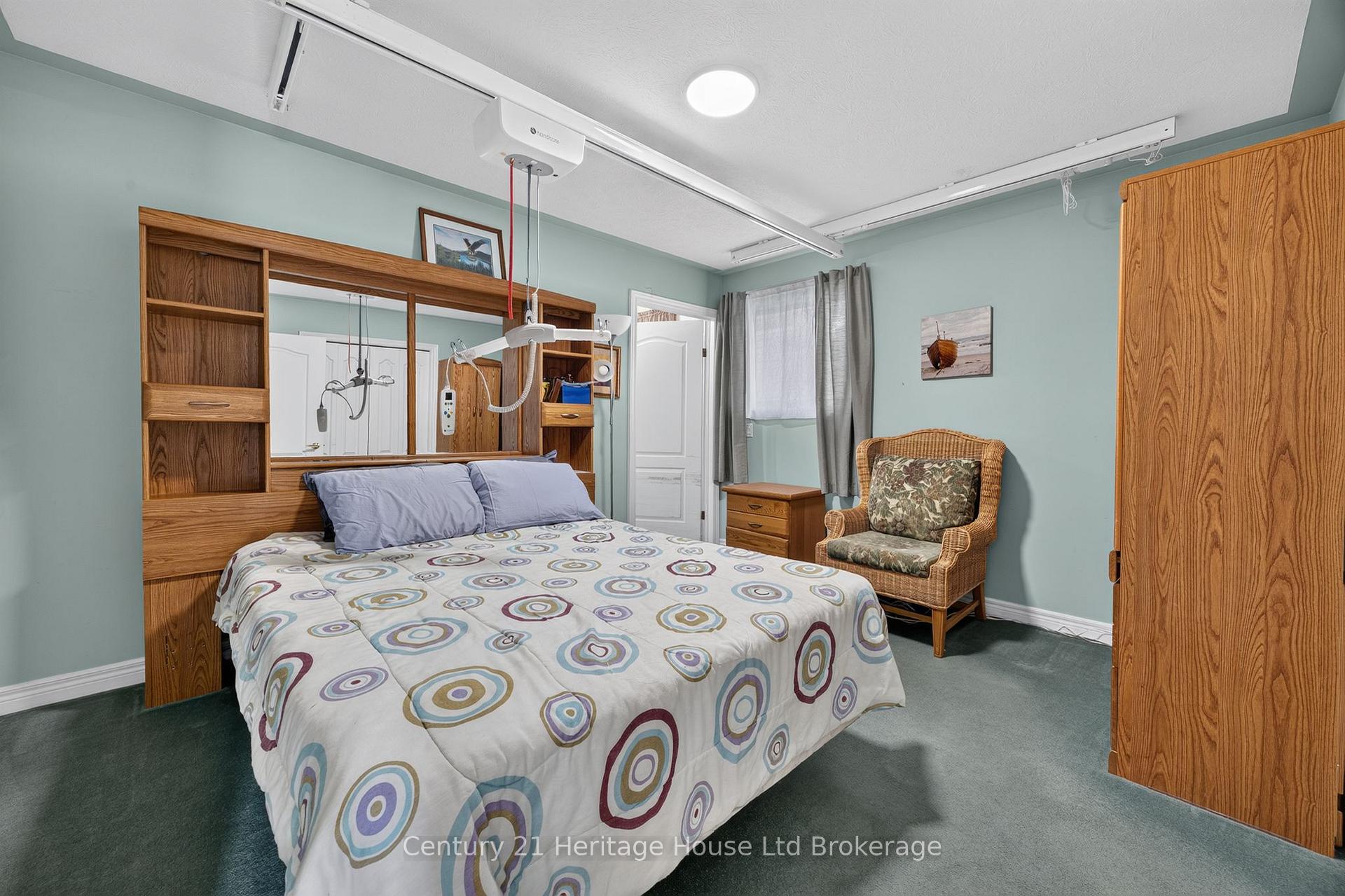 Photo 12 of 26 Peach Street, Tillsonburg — HOMEH