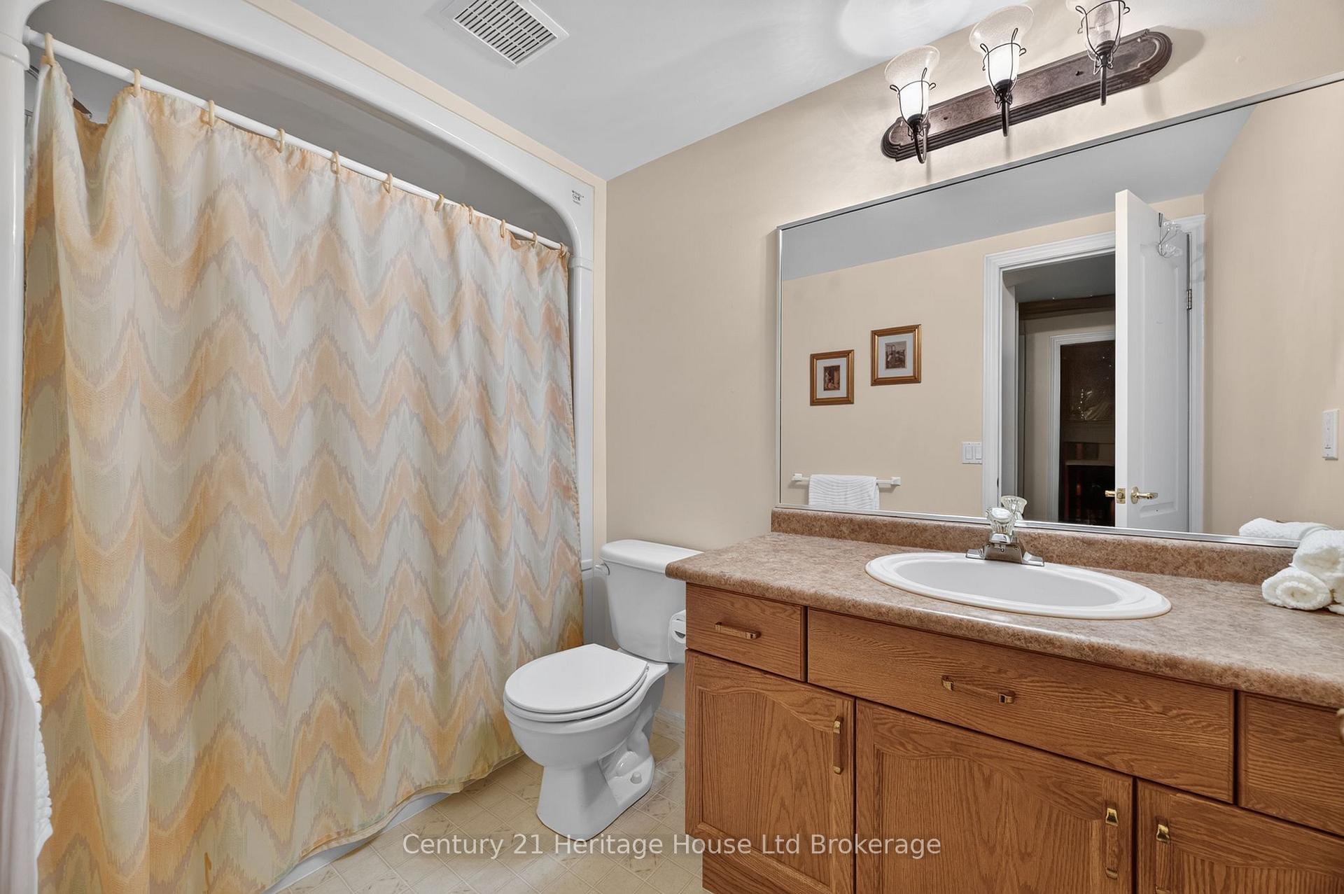 Photo 16 of 26 Peach Street, Tillsonburg — HOMEH