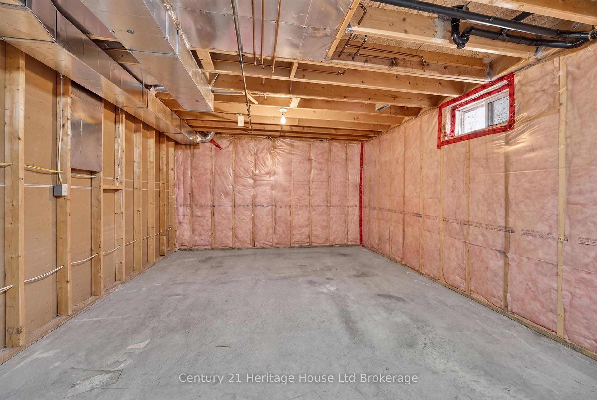 Photo 19 of 26 Peach Street, Tillsonburg — HOMEH