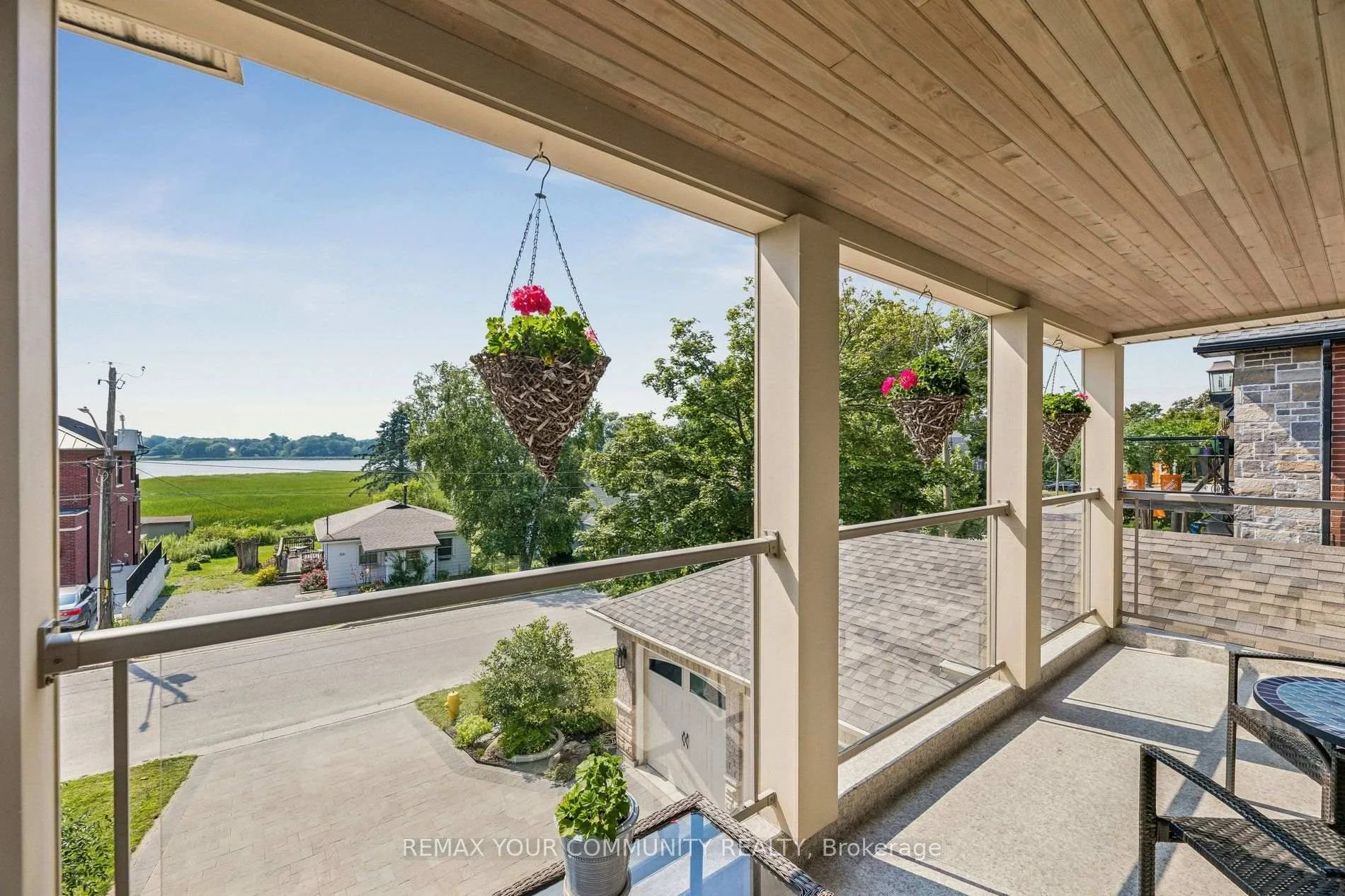 Photo 11 of 815 Fairview Avenue, Pickering, Bay Ridges — HOMEH