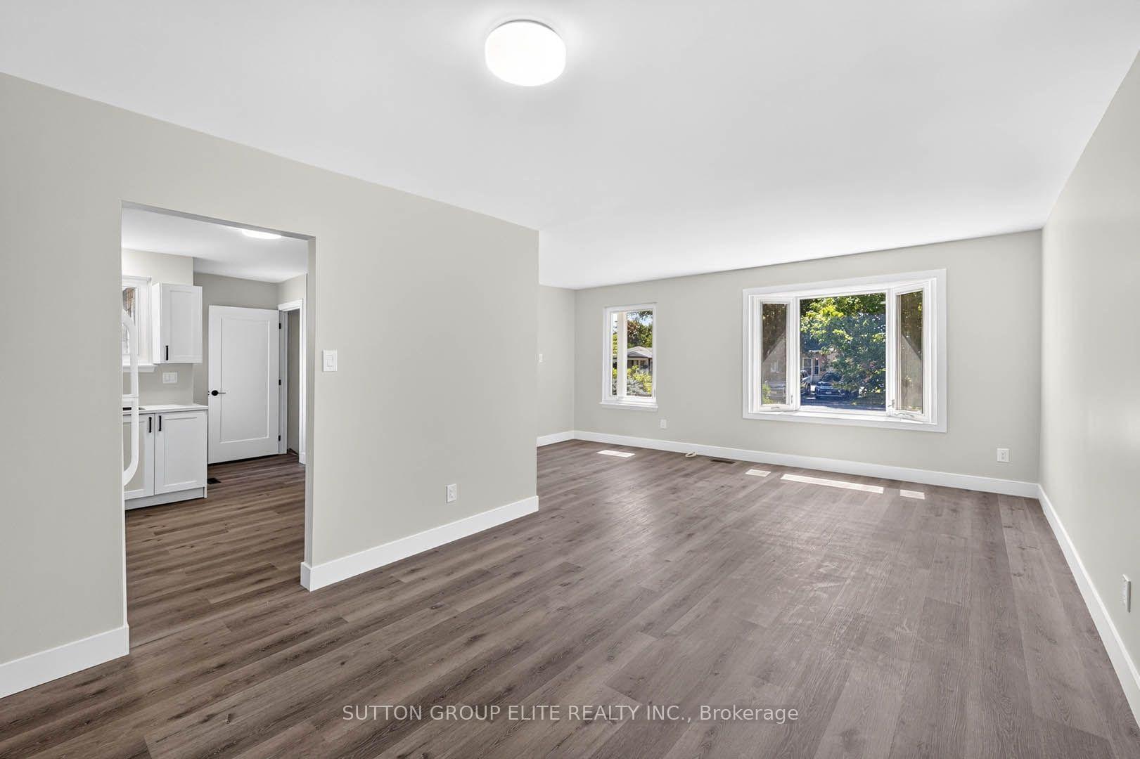 Photo 14 of 35 Mancroft Crescent, Brampton, Central Park — HOMEH