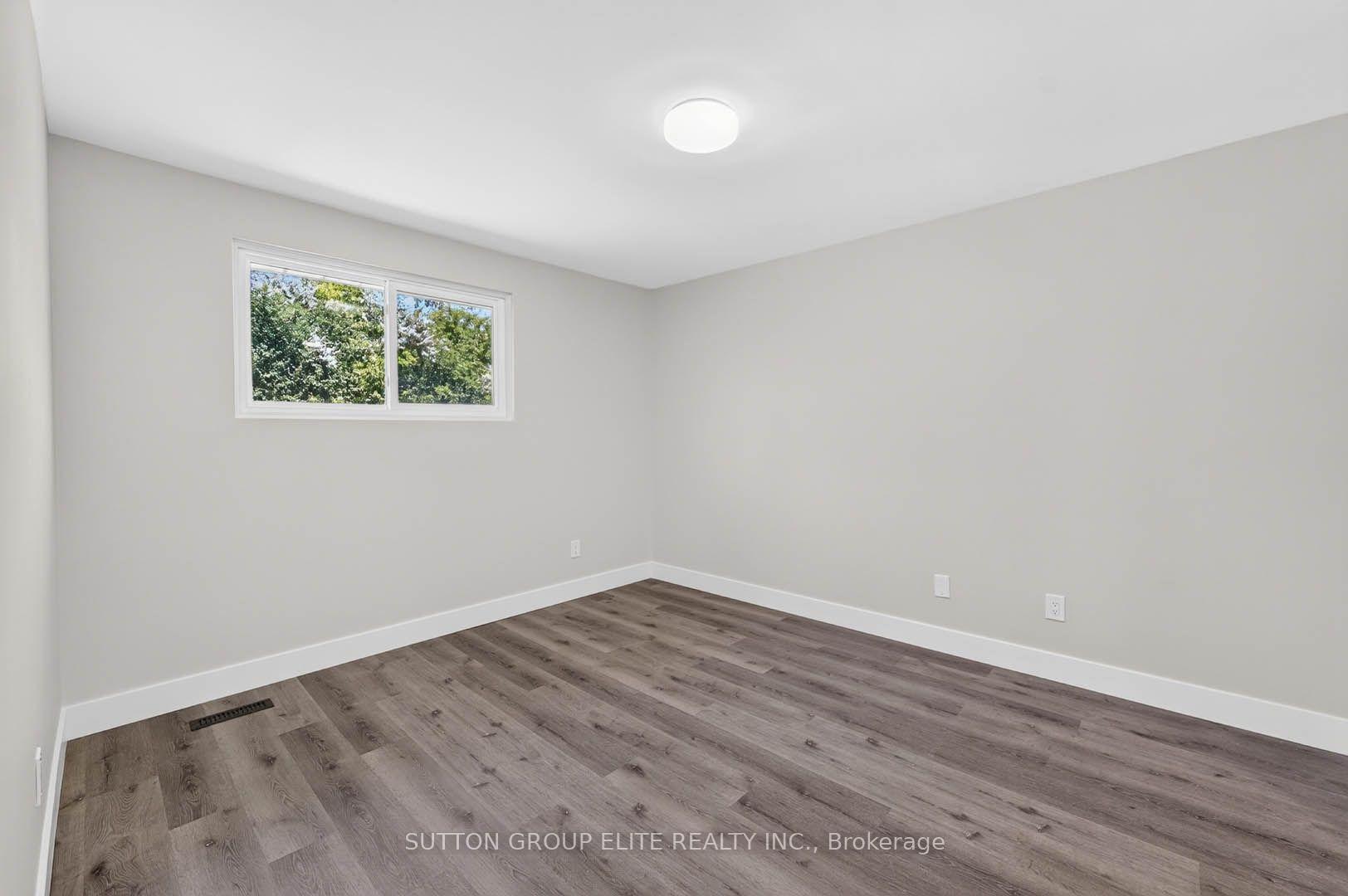 Photo 21 of 35 Mancroft Crescent, Brampton, Central Park — HOMEH