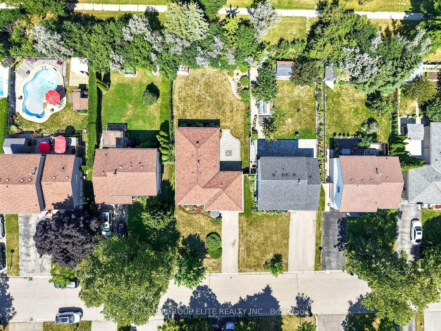 Photo 46 of 35 Mancroft Crescent, Brampton, Central Park — HOMEH