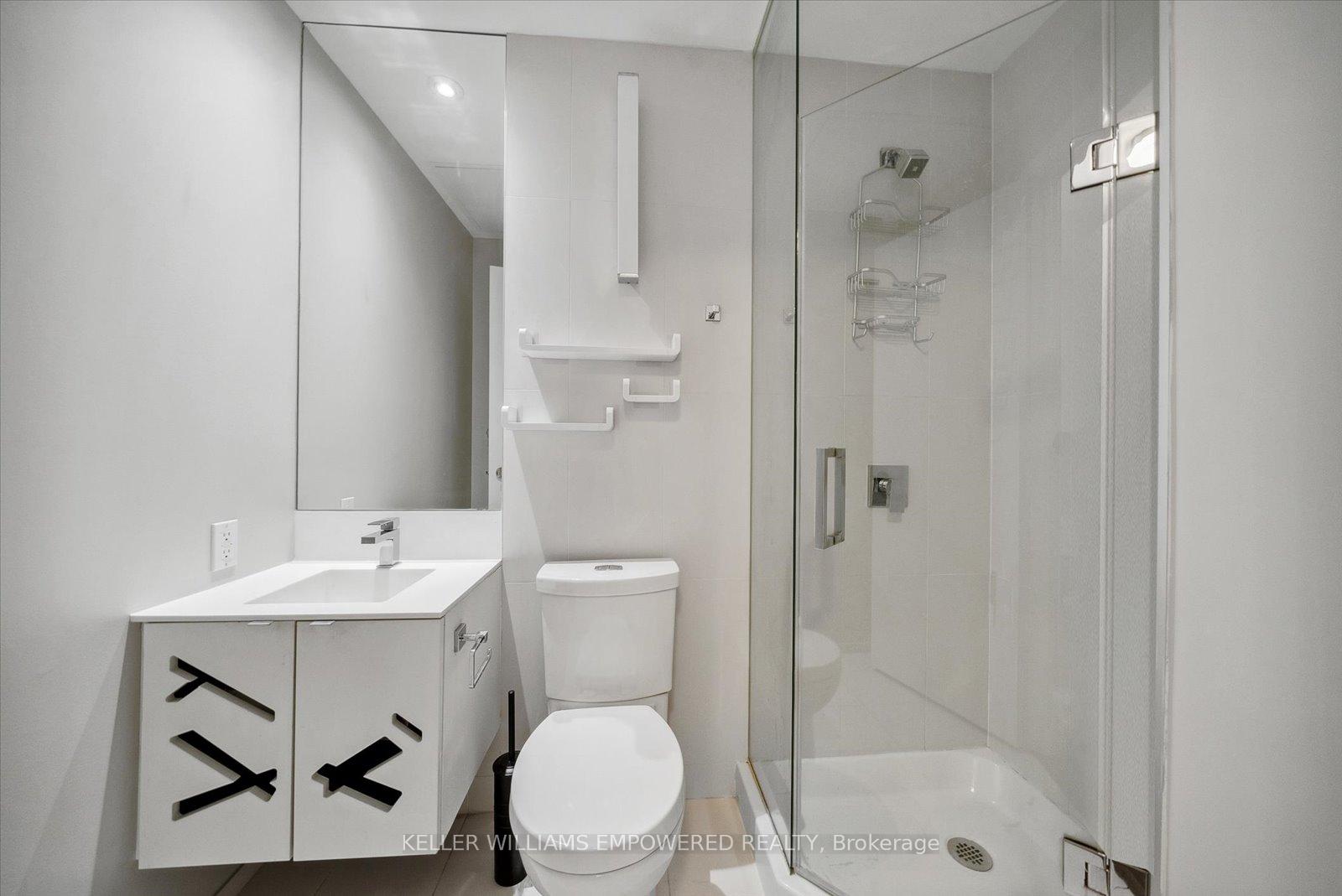 Photo 5 of Unit 1105, 125 Peter Street, Toronto, Waterfront Communities — HOMEH
