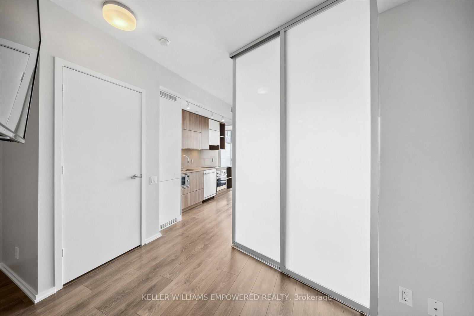 Photo 13 of Unit 1105, 125 Peter Street, Toronto, Waterfront Communities — HOMEH