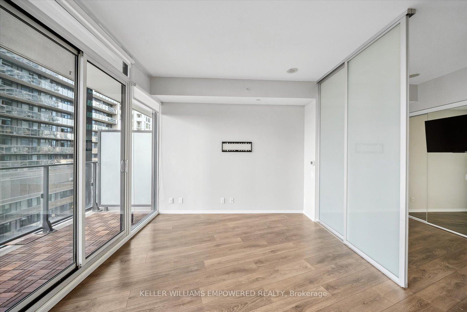 Photo 14 of Unit 1105, 125 Peter Street, Toronto, Waterfront Communities — HOMEH