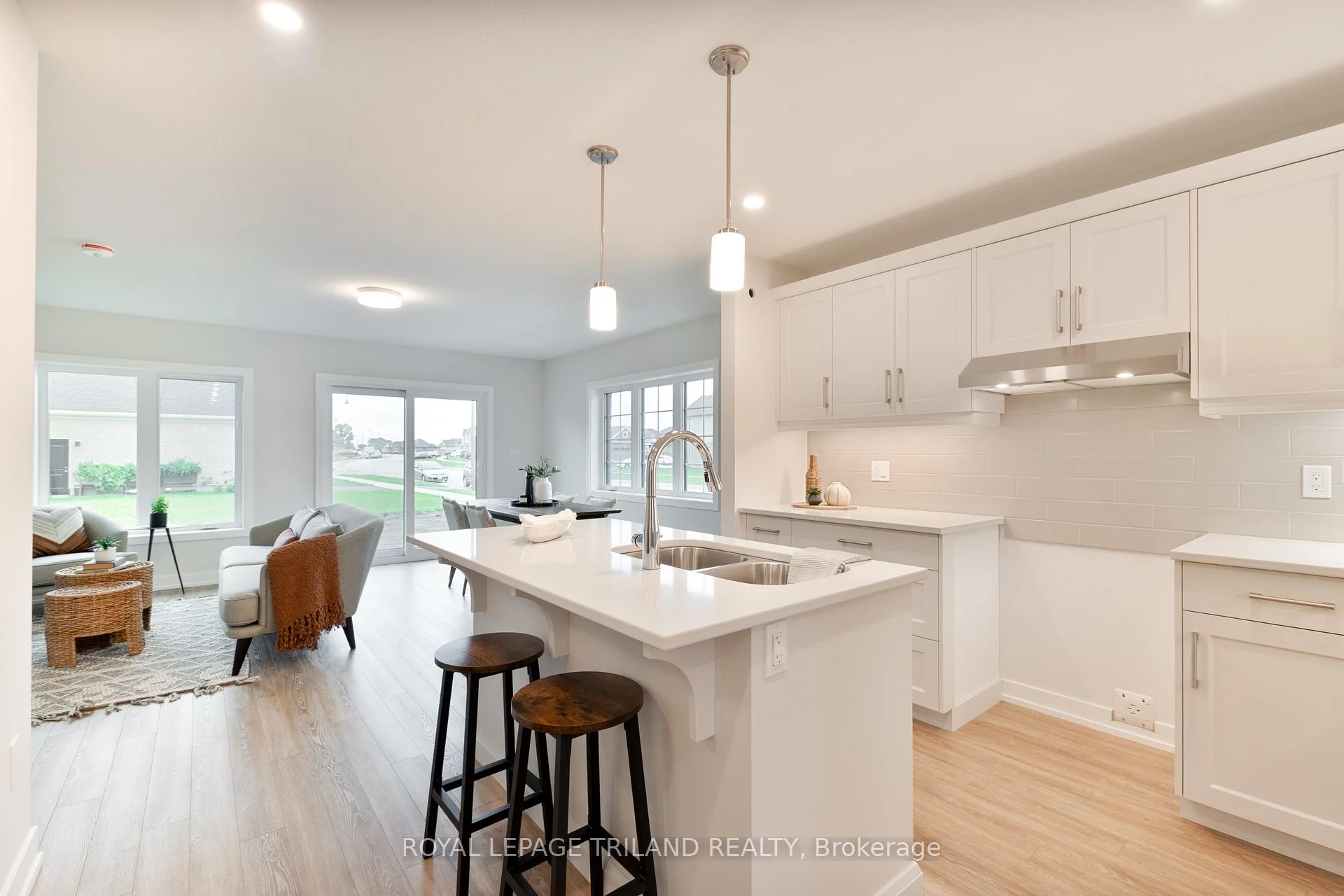 Photo 8 of 71 Harrow Lane, St. Thomas — HOMEH