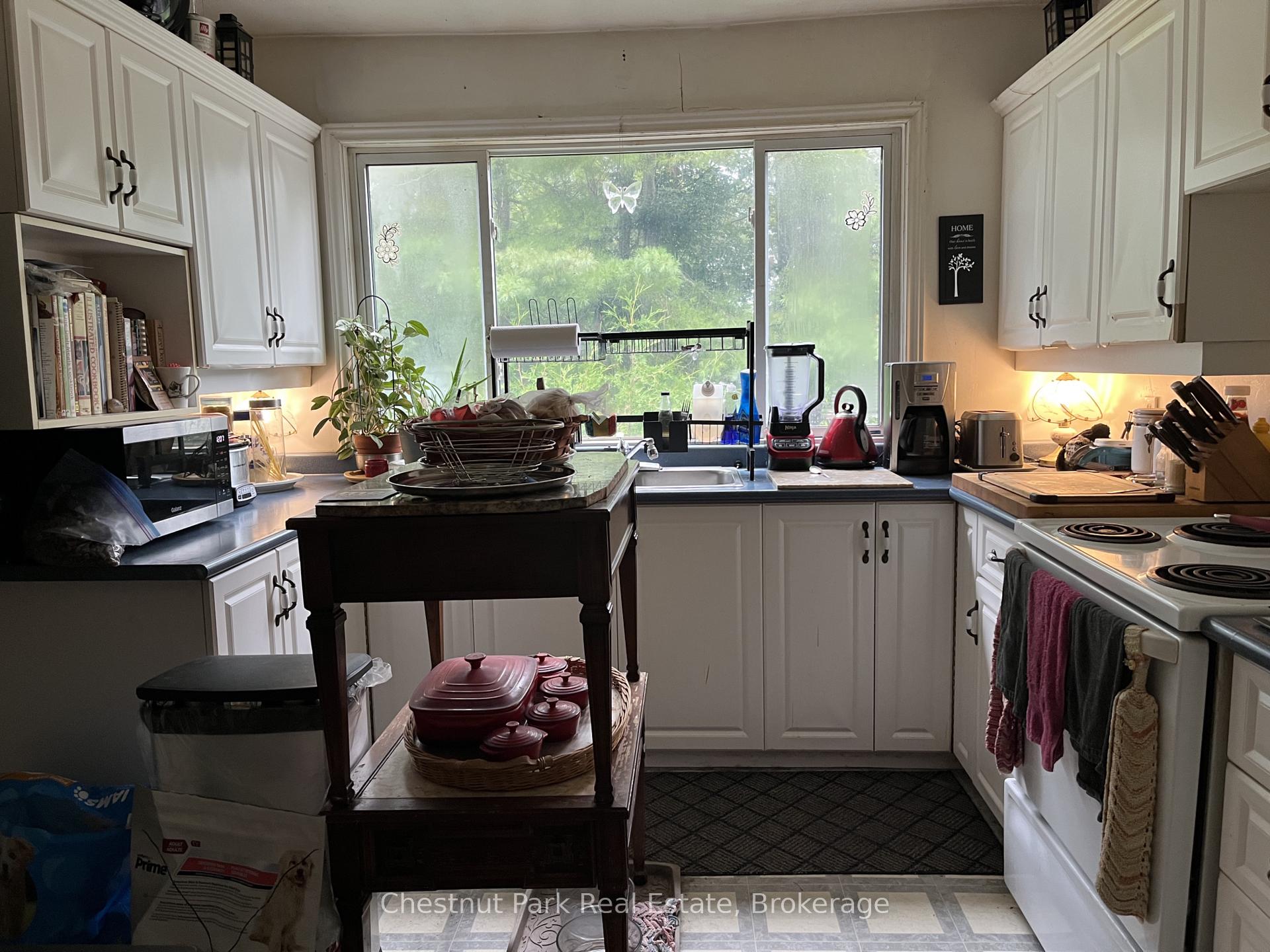 Photo 7 of 368 Manitoba Street, Bracebridge, Macaulay — HOMEH