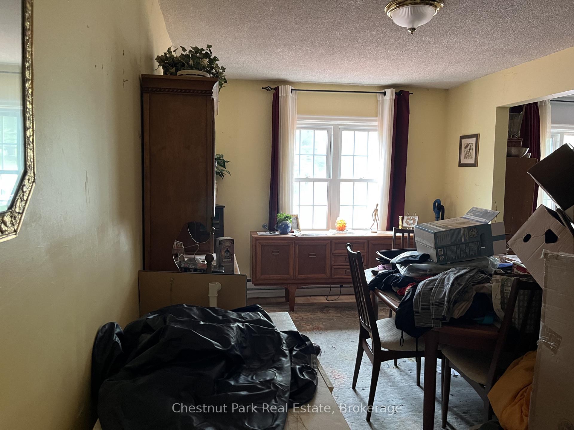 Photo 10 of 368 Manitoba Street, Bracebridge, Macaulay — HOMEH