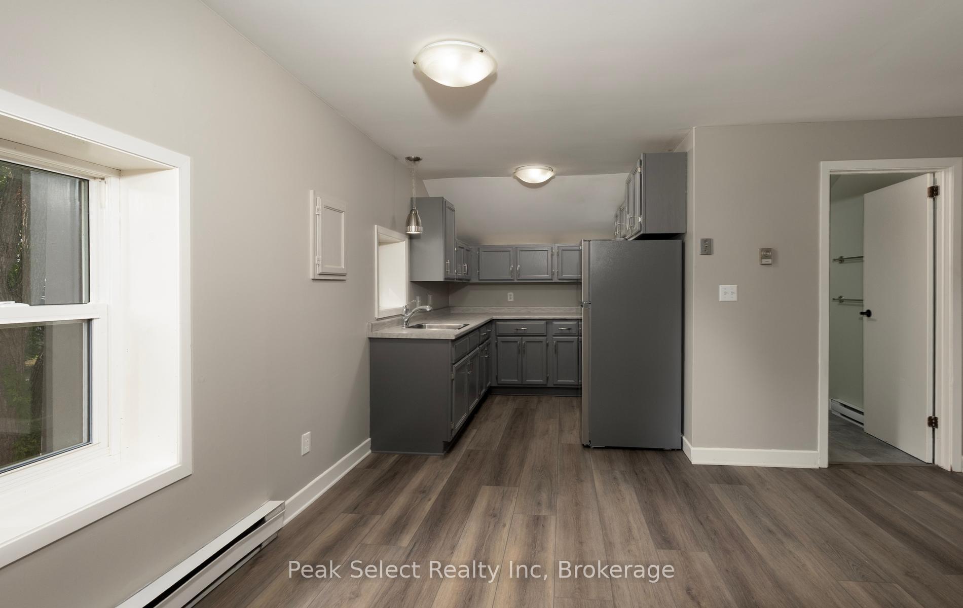 Photo 5 of Unit C, 32 Victoria Street, South Huron, Exeter — HOMEH
