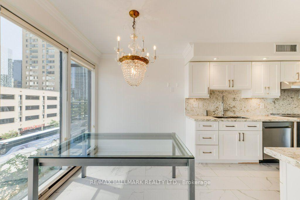 Photo 39 of Unit 404, 251 Queens Quay W, Toronto, Waterfront Communities — HOMEH