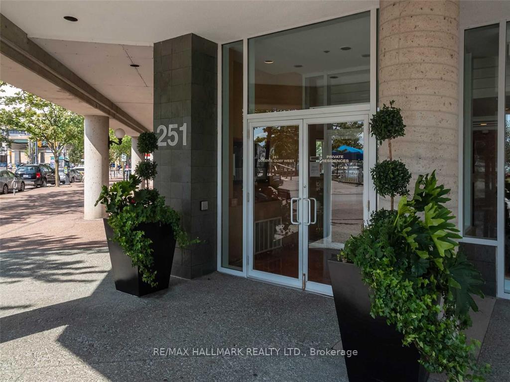 Photo 53 of Unit 404, 251 Queens Quay W, Toronto, Waterfront Communities — HOMEH