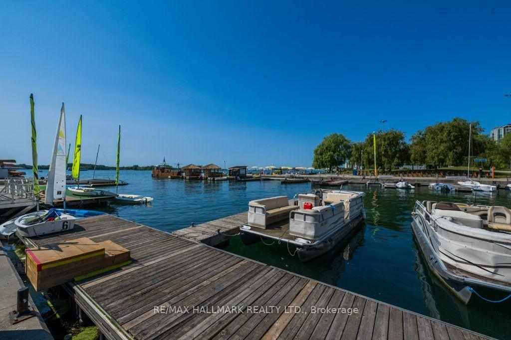 Photo 64 of Unit 404, 251 Queens Quay W, Toronto, Waterfront Communities — HOMEH