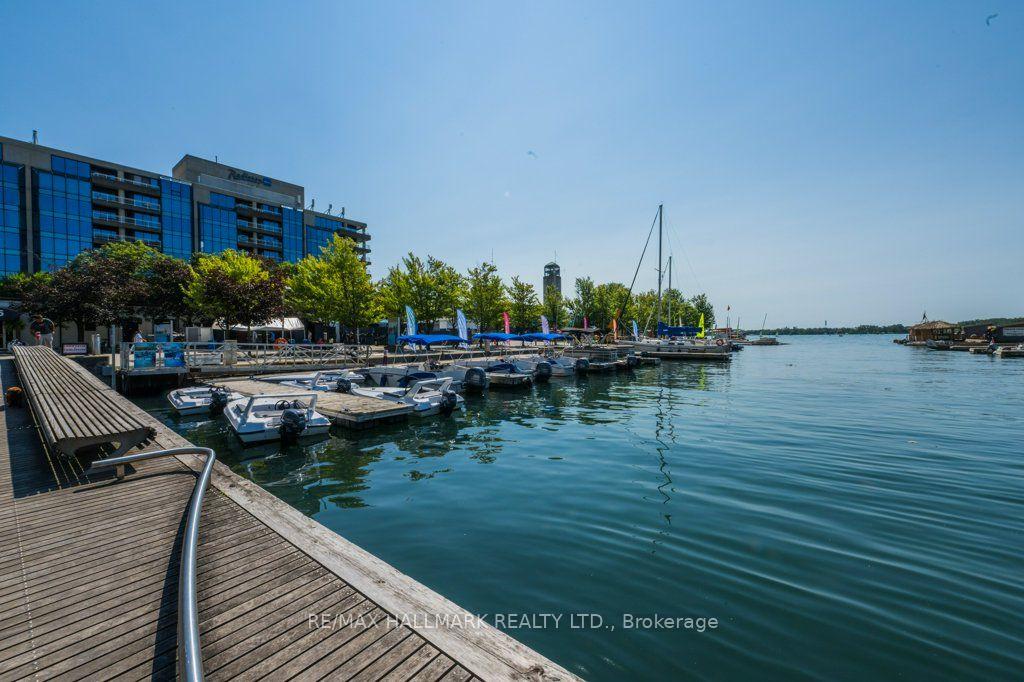 Photo 65 of Unit 404, 251 Queens Quay W, Toronto, Waterfront Communities — HOMEH