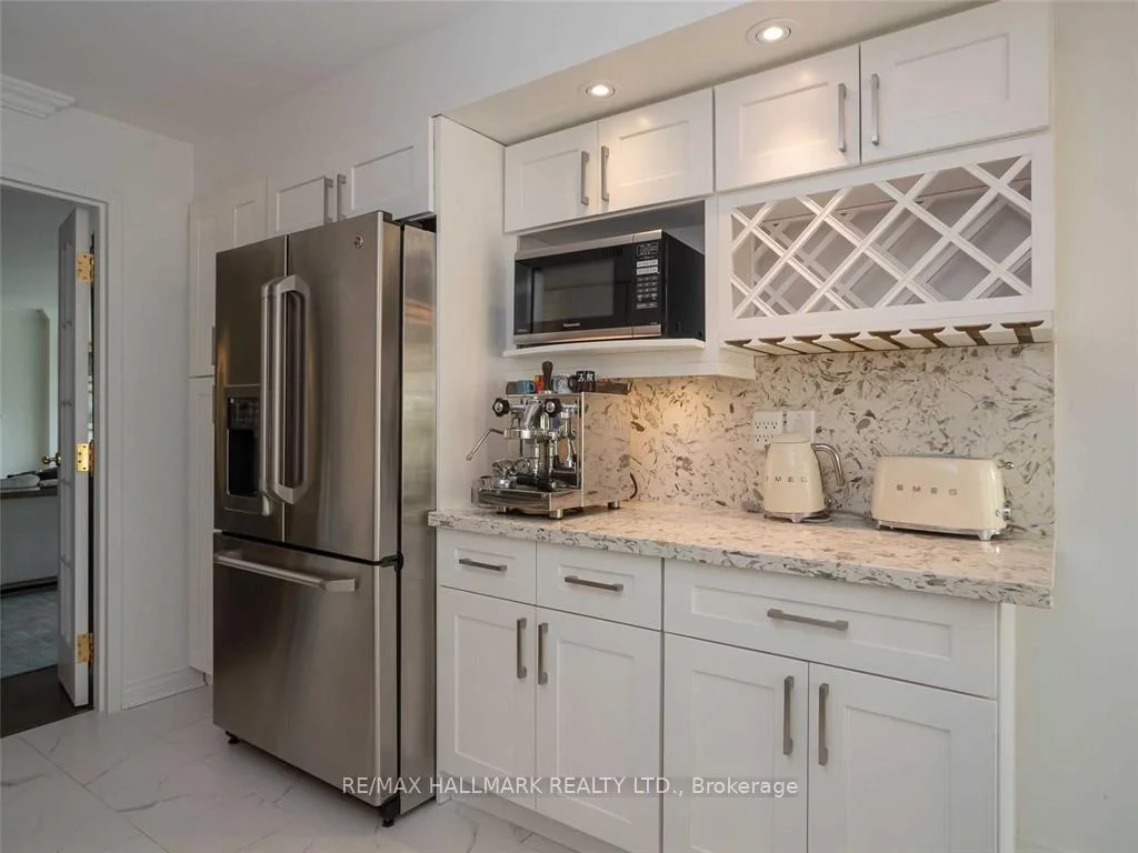 Photo 17 of Unit 404, 251 Queens Quay W, Toronto, Waterfront Communities — HOMEH