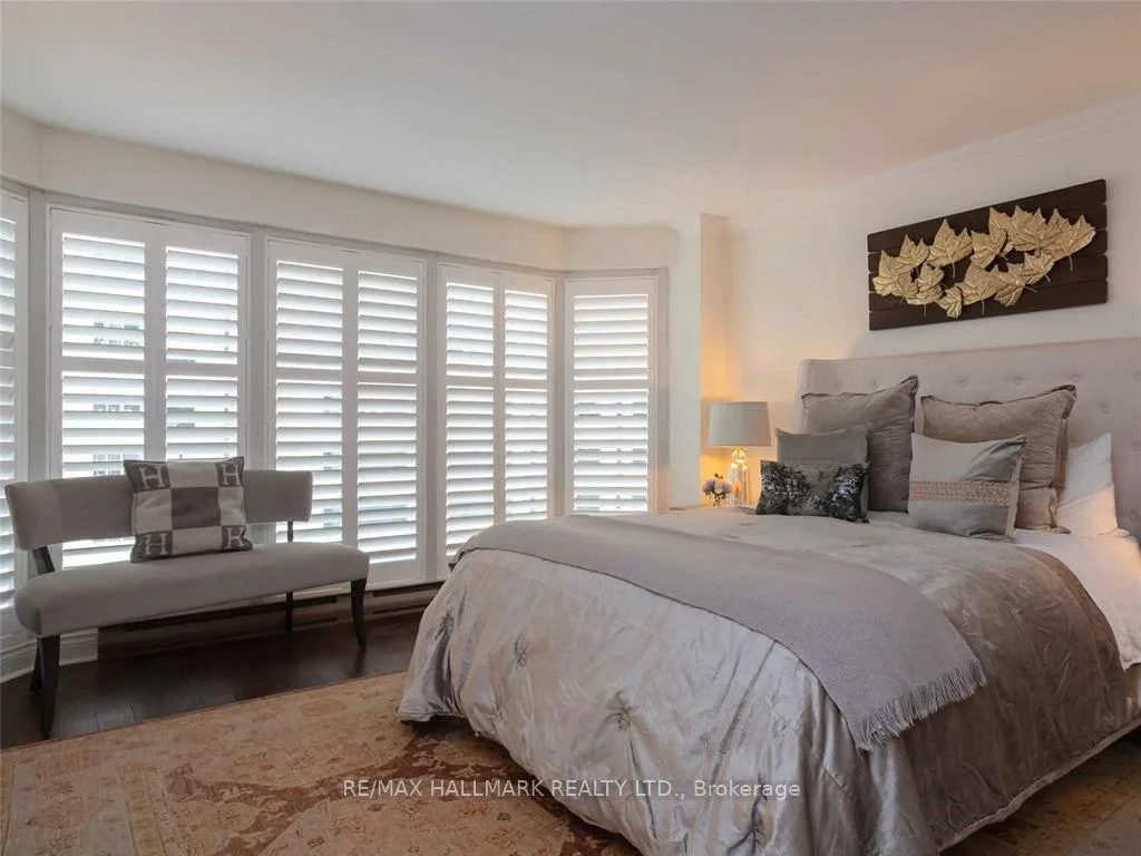 Photo 23 of Unit 404, 251 Queens Quay W, Toronto, Waterfront Communities — HOMEH