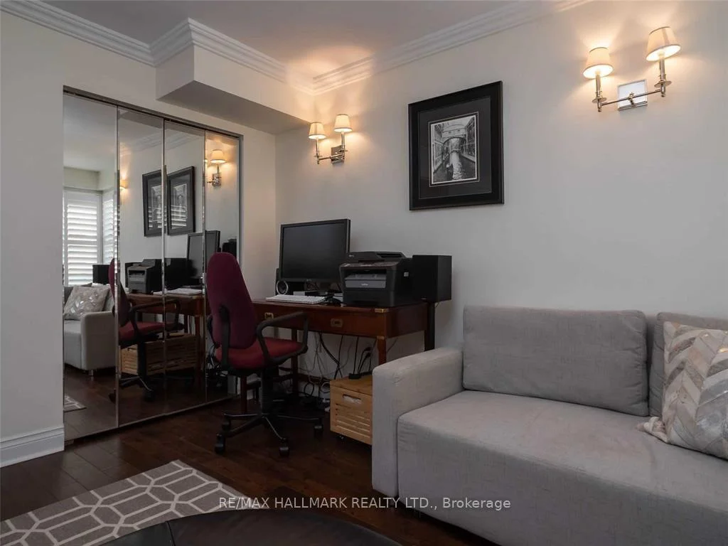 Photo 27 of Unit 404, 251 Queens Quay W, Toronto, Waterfront Communities — HOMEH