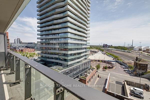 Photo 19 of 70 Distillery Lane, Toronto, Waterfront Communities — HOMEH