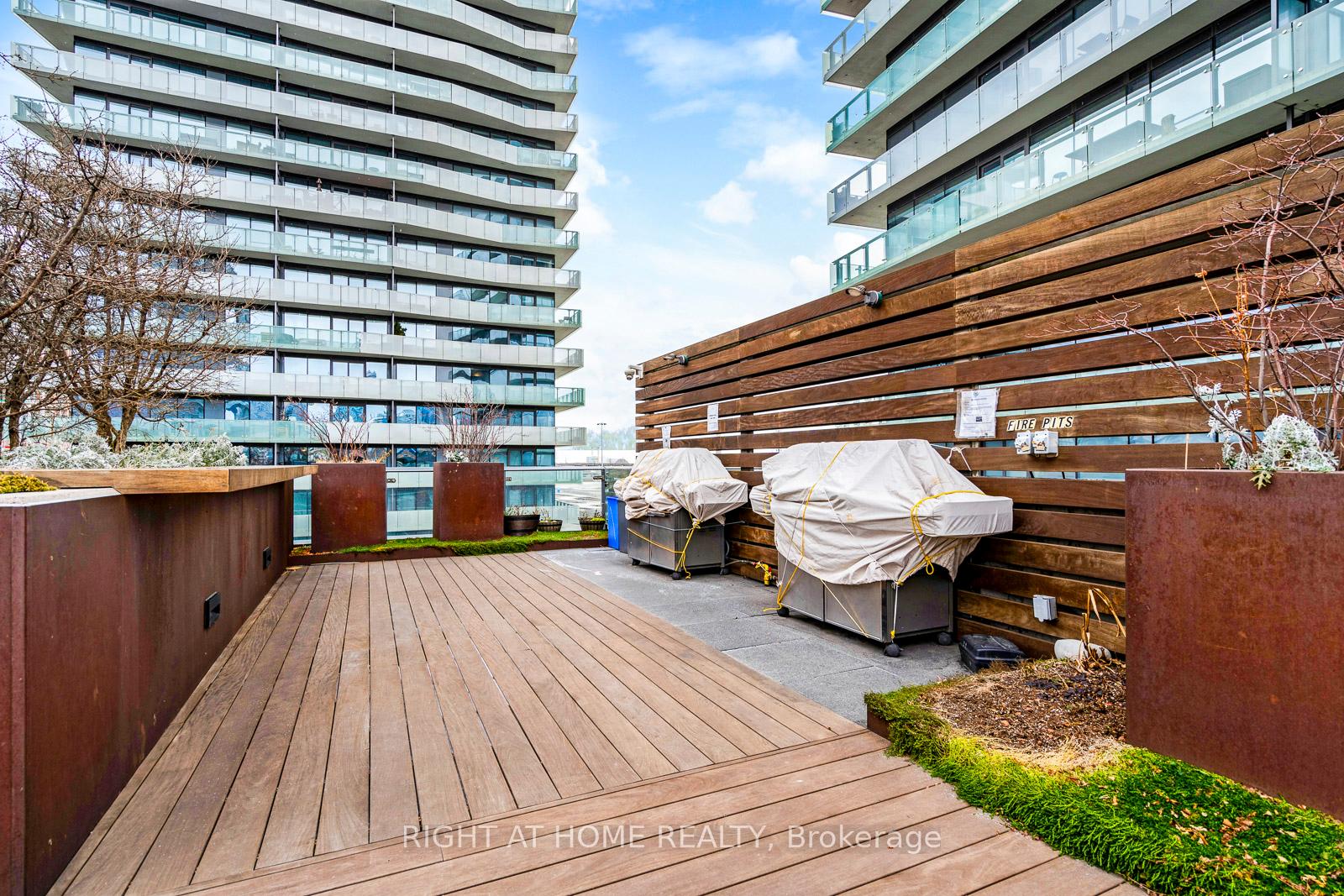Photo 30 of 70 Distillery Lane, Toronto, Waterfront Communities — HOMEH