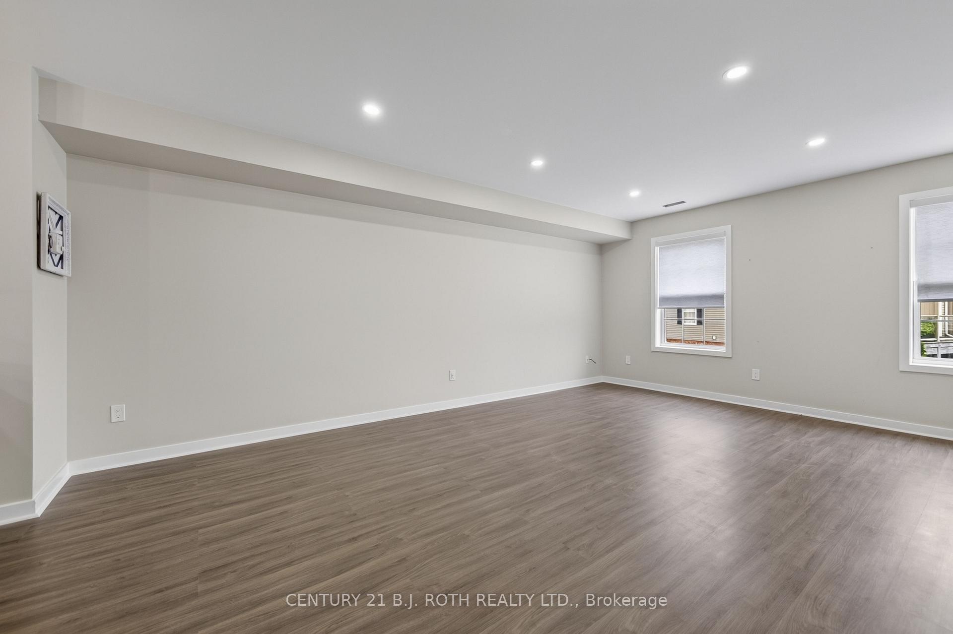 Photo 7 of Unit 43, 91 Coughlin Drive, Barrie, Holly — HOMEH