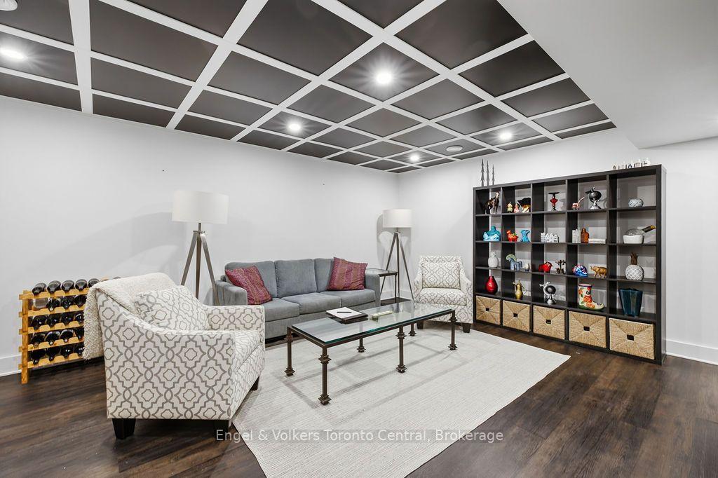 Photo 15 of 8 Bartlett Drive, Seguin — HOMEH