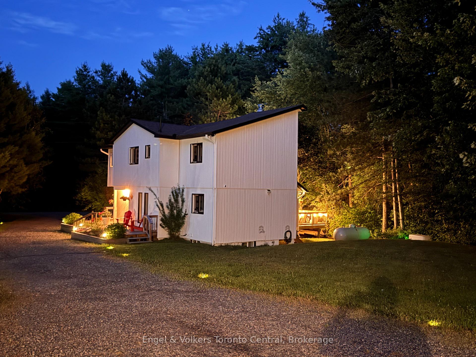 Photo 36 of 8 Bartlett Drive, Seguin — HOMEH