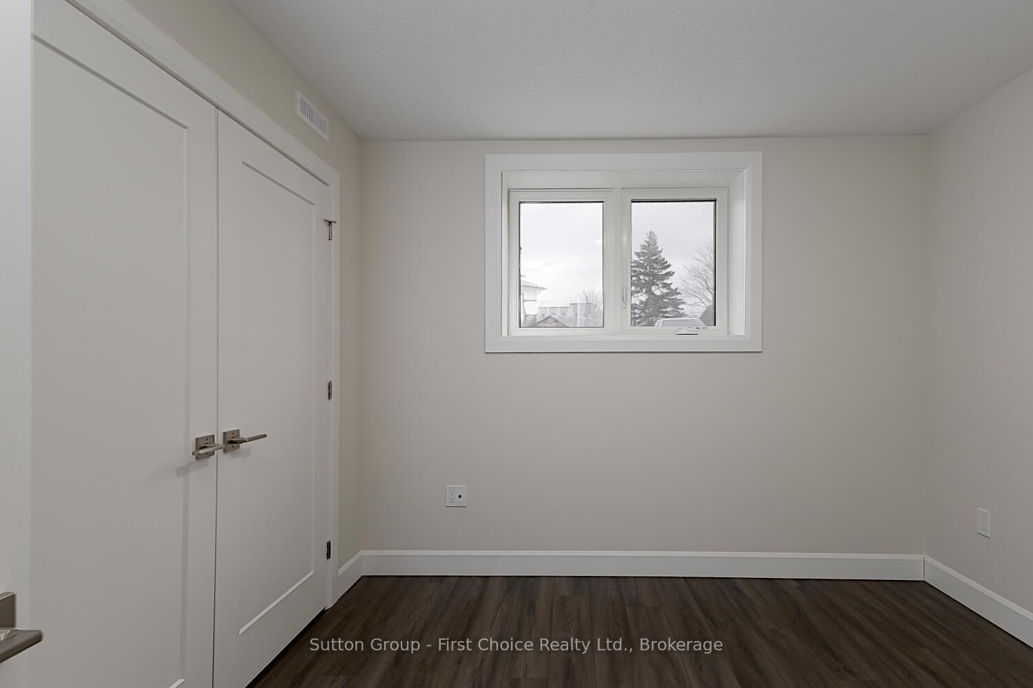 Photo 13 of Unit Unit 32, 3202 Vivian Line, Stratford — HOMEH