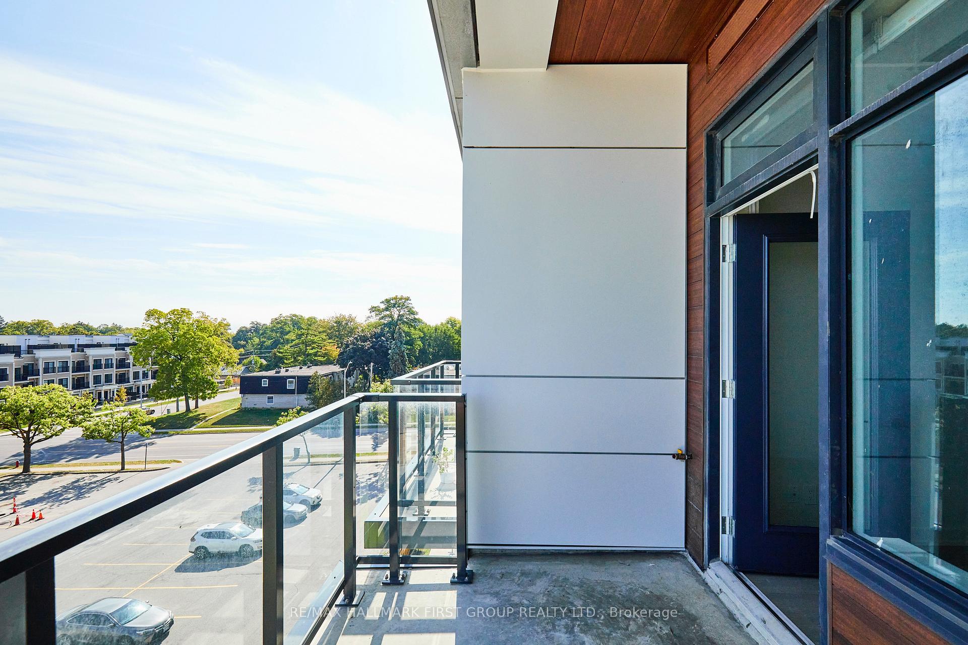 Photo 17 of Unit 407, 123 Maurice Drive, Oakville, Central — HOMEH