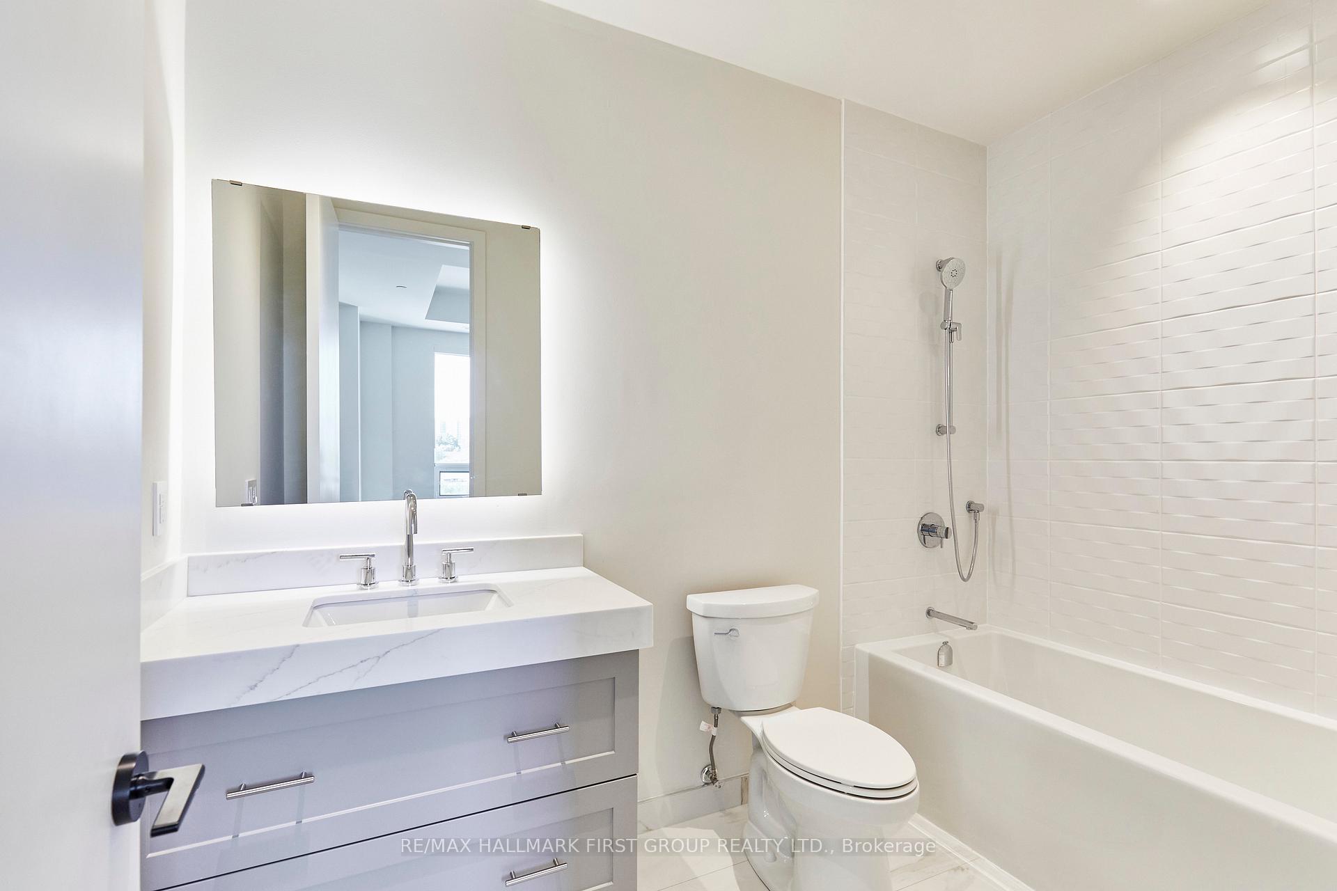 Photo 18 of Unit 407, 123 Maurice Drive, Oakville, Central — HOMEH