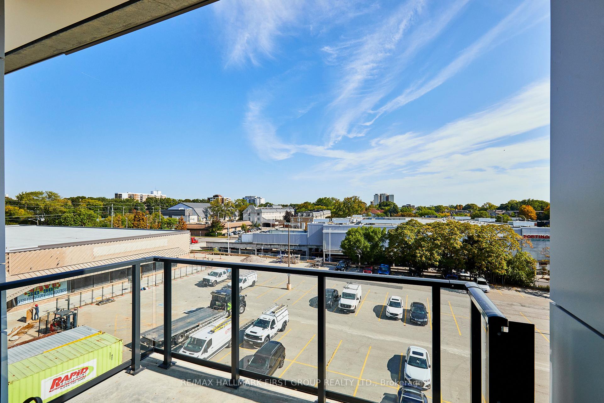 Photo 20 of Unit 407, 123 Maurice Drive, Oakville, Central — HOMEH