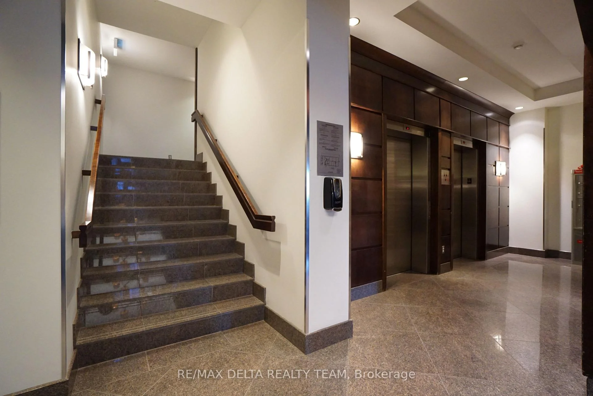 Photo 9 of Unit #1213, 200 Besserer Street, Ottawa, Sandy Hill — HOMEH
