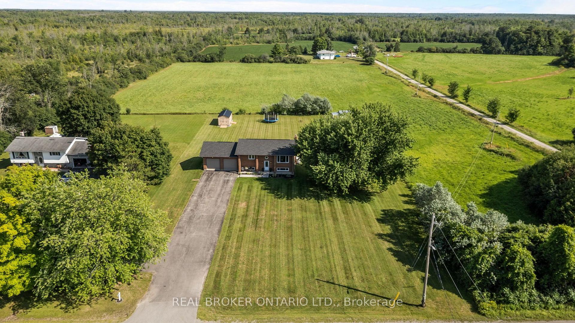 Photo 3 of 2143 9th Line Road, Beckwith, Beckwith Twp — HOMEH