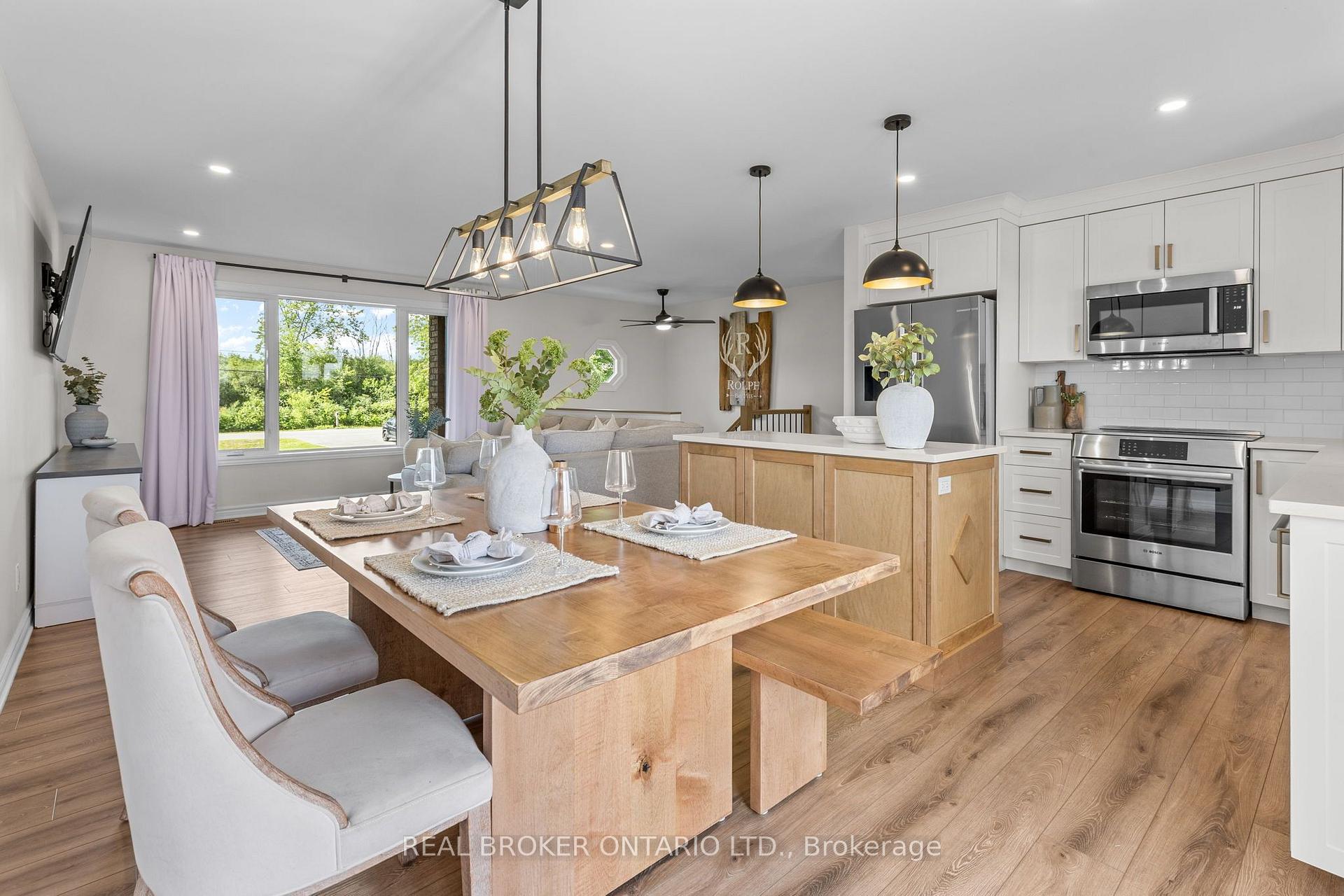 Photo 14 of 2143 9th Line Road, Beckwith, Beckwith Twp — HOMEH