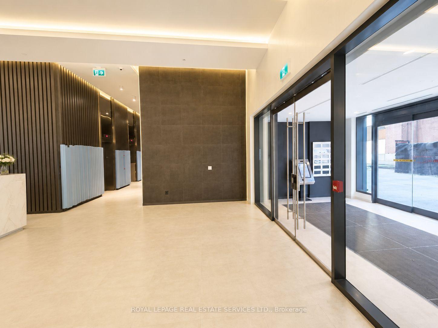 Photo 3 of Unit 414, 158 Front Street E, Toronto, Moss Park — HOMEH