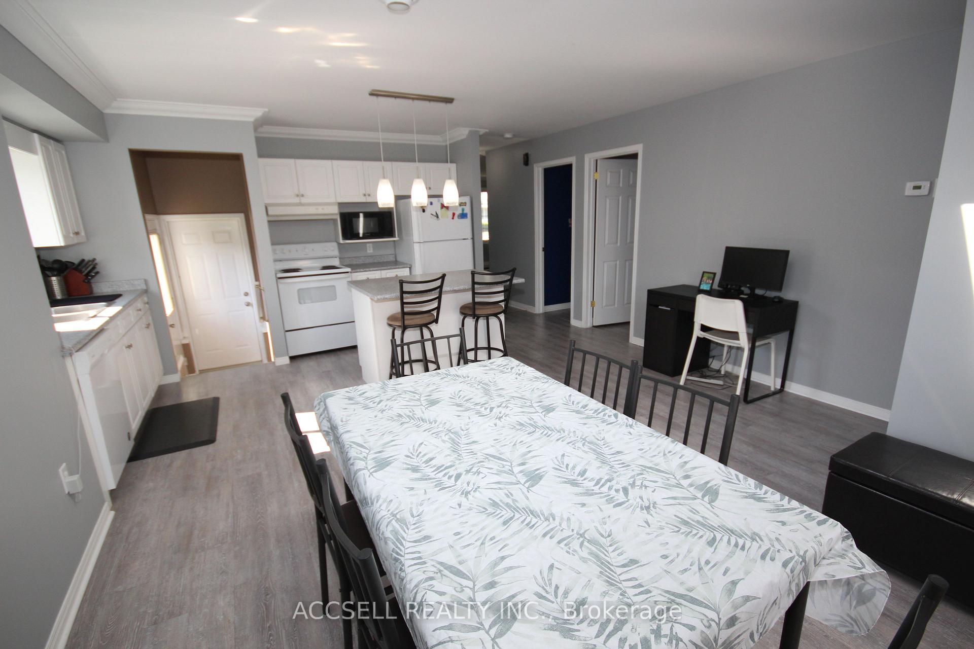Photo 11 of 635 Highview Drive, St. Thomas — HOMEH