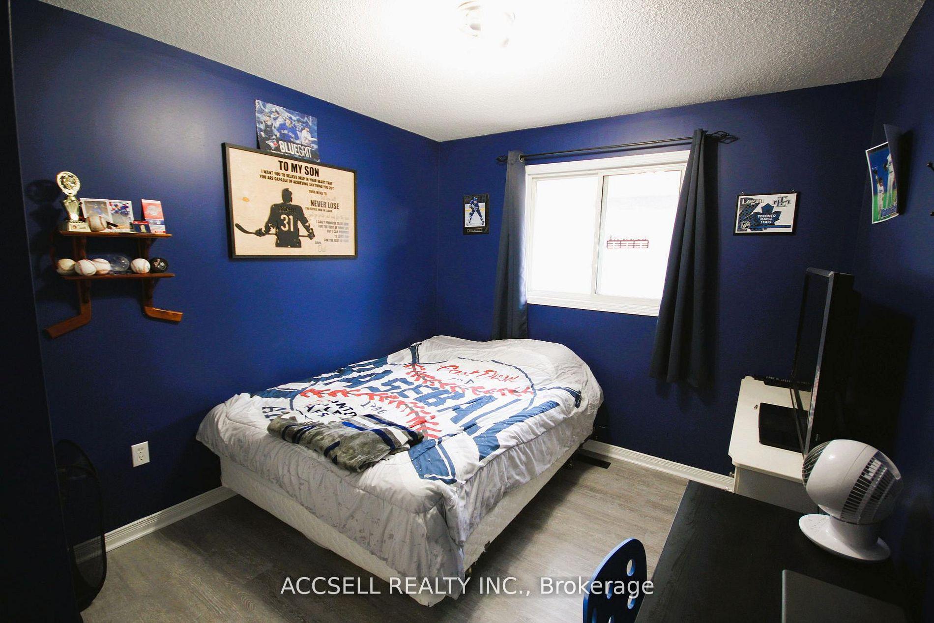 Photo 13 of 635 Highview Drive, St. Thomas — HOMEH