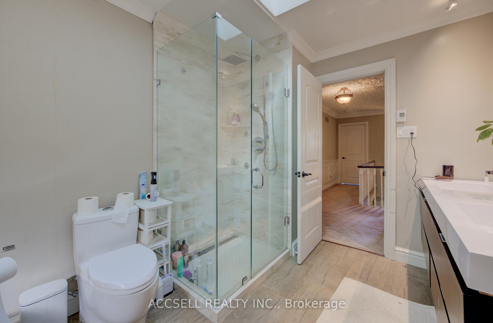 Photo 16 of 600 Highvalley Road, Hamilton, Ancaster — HOMEH