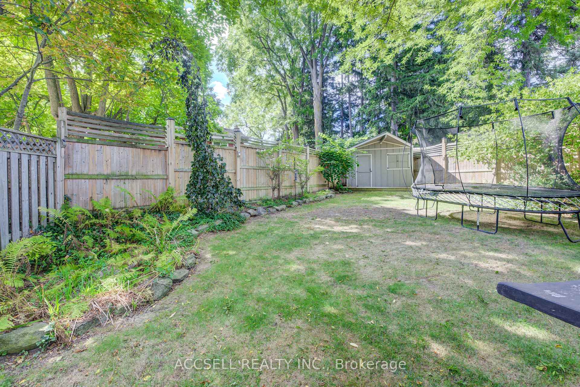 Photo 28 of 600 Highvalley Road, Hamilton, Ancaster — HOMEH