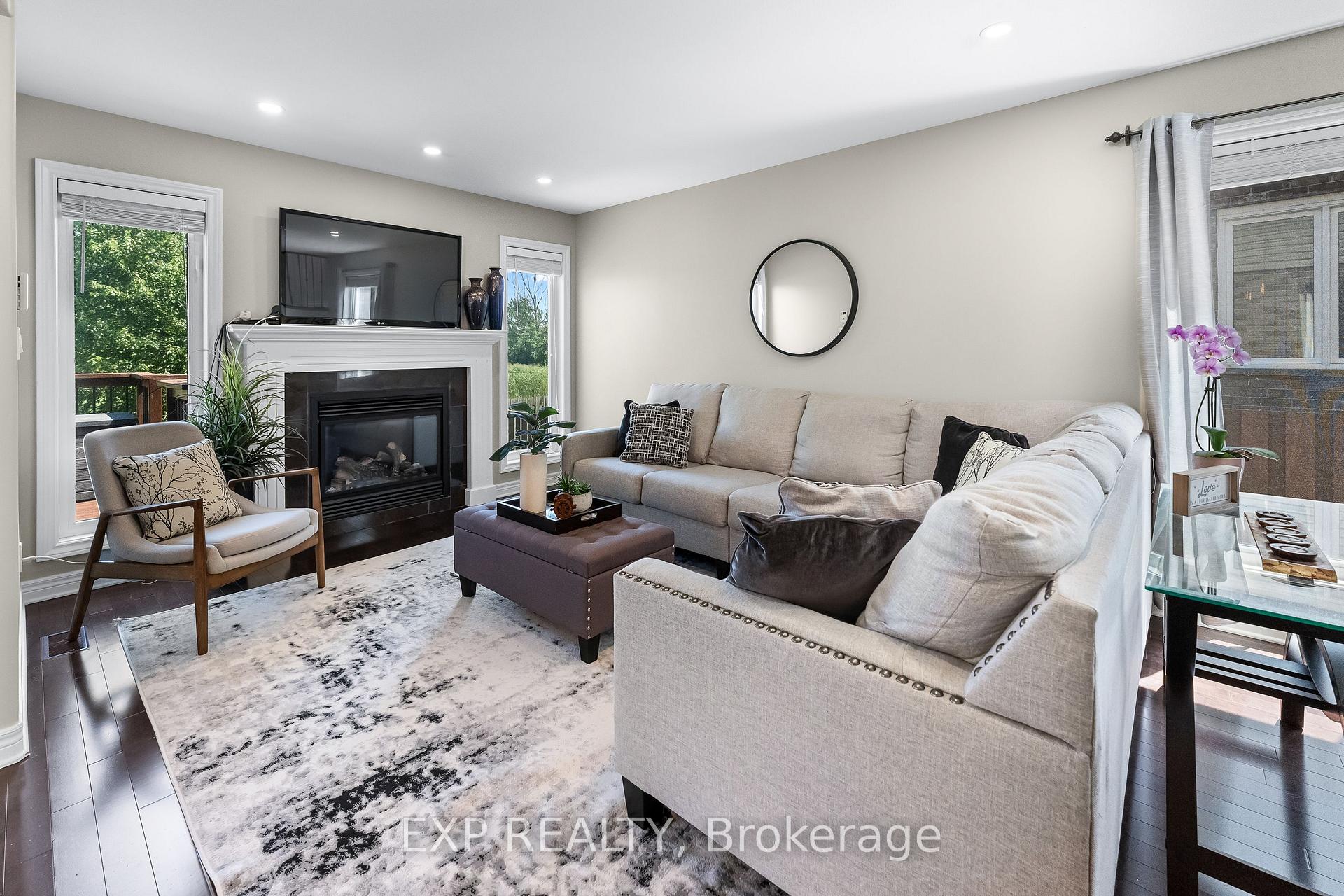 Photo 15 of 6648 Mary Drive, Niagara Falls, Forestview — HOMEH