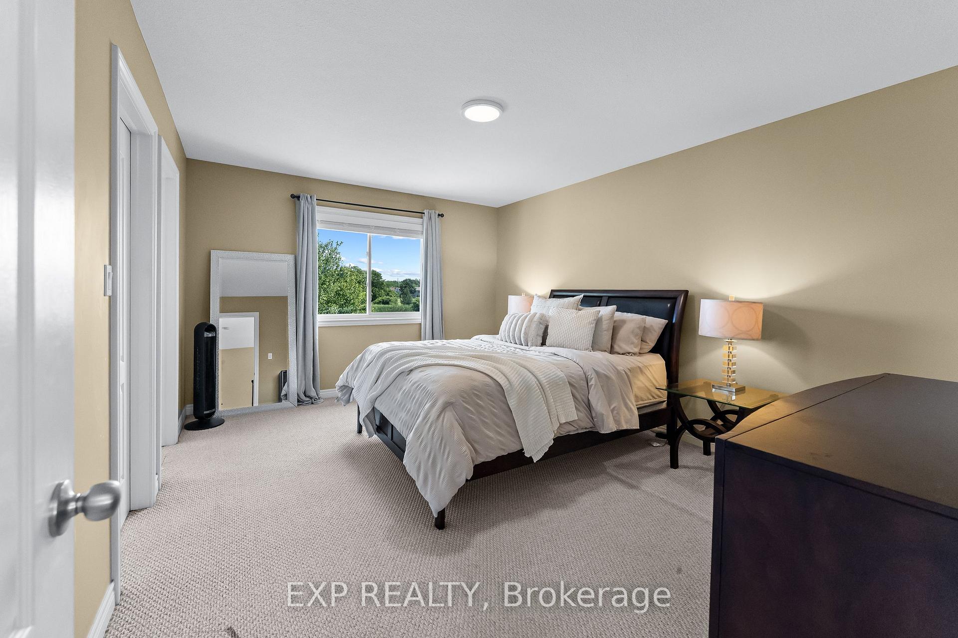 Photo 28 of 6648 Mary Drive, Niagara Falls, Forestview — HOMEH