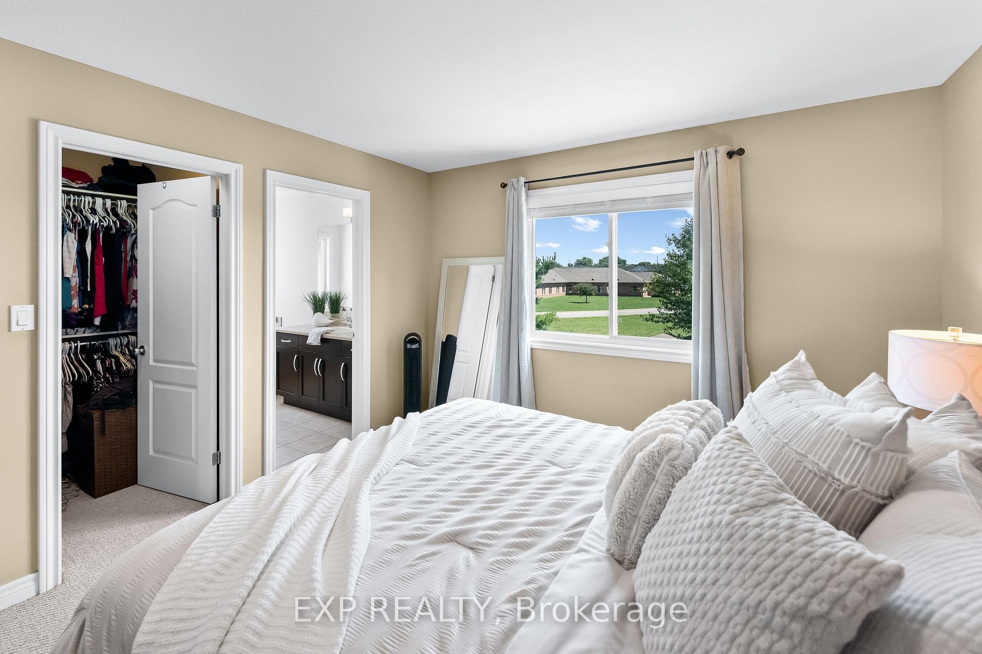 Photo 30 of 6648 Mary Drive, Niagara Falls, Forestview — HOMEH